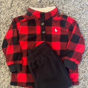 Carter’s 2-piece fleece outfit- Toddler